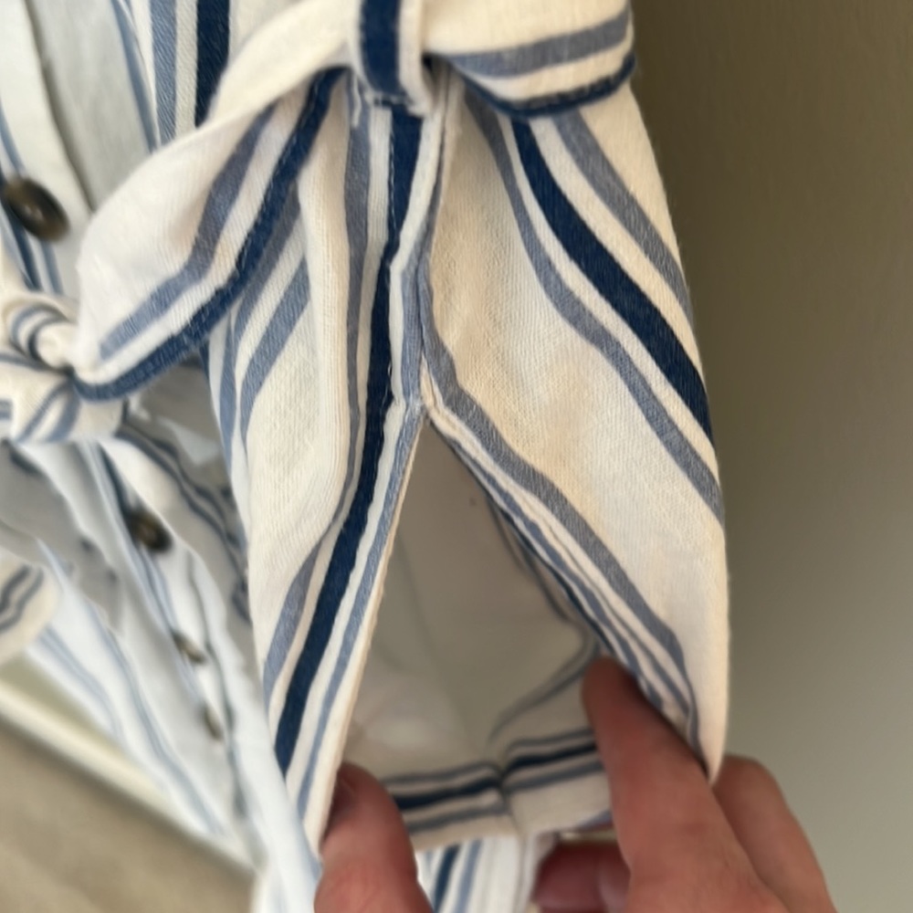 Linen button down dress - adjustable spaghetti straps - pockets! PERF condition - Picture 15 of 16